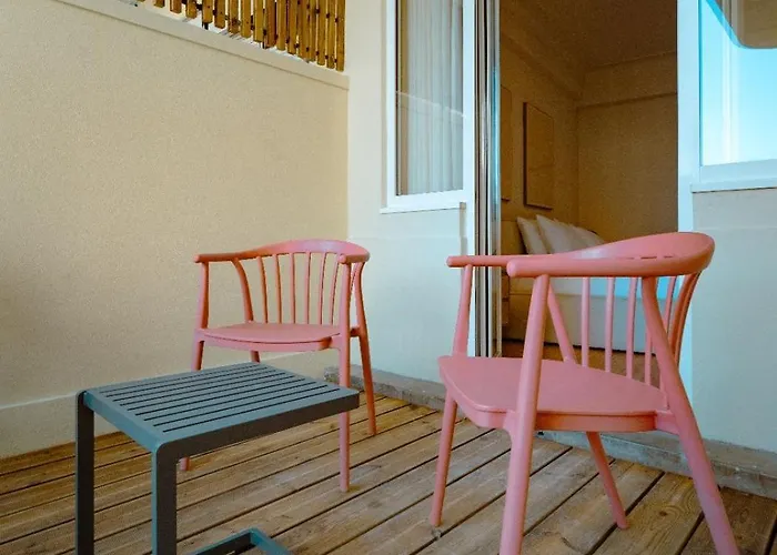 The Cale - Porto, Firmeza 1 * Porto