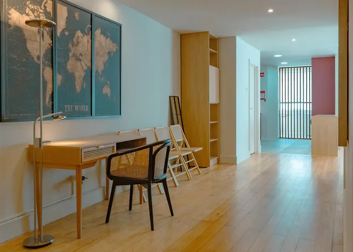 The Cale - Porto, Firmeza 1 * Πόρτο